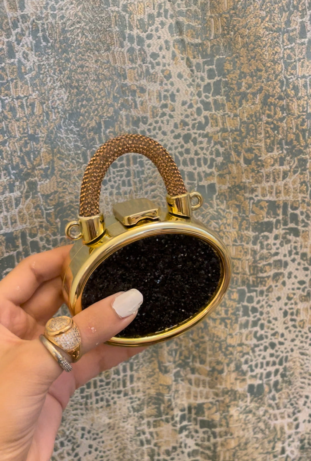 Mini black clutch💫