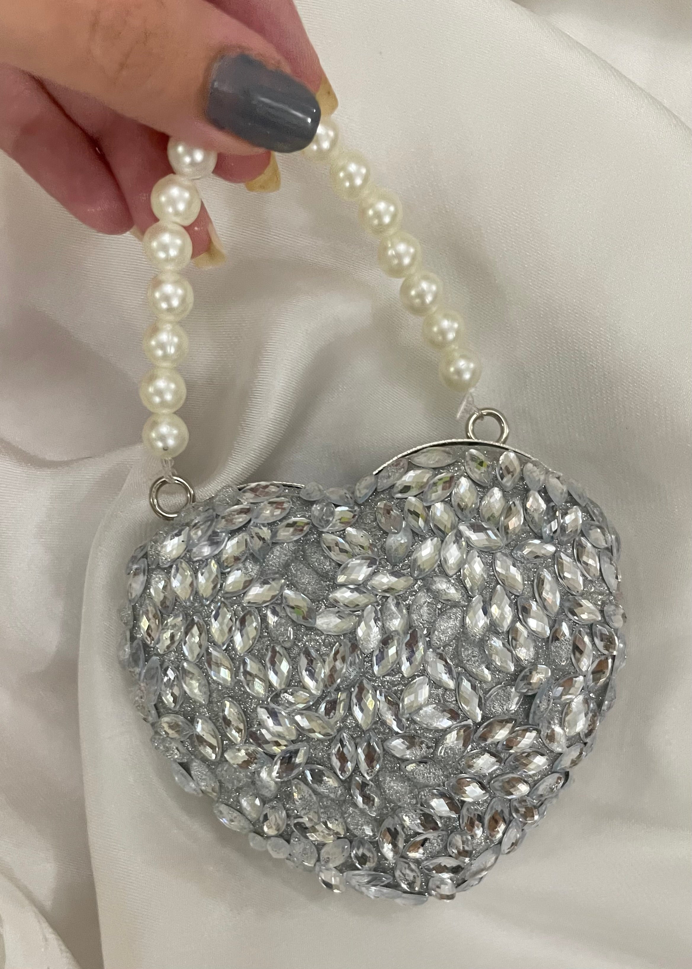 Mini stoned heart clutch