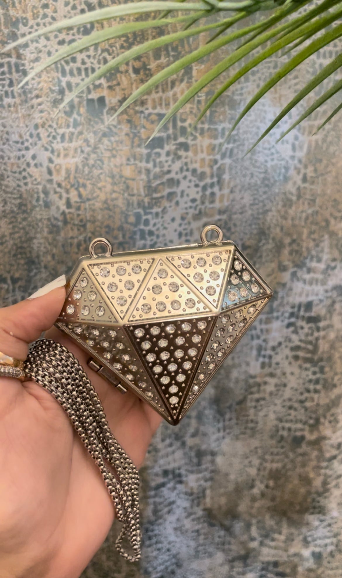 Diamond silver
