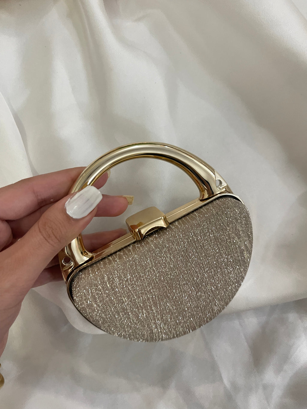 Golden Ū shaped mini