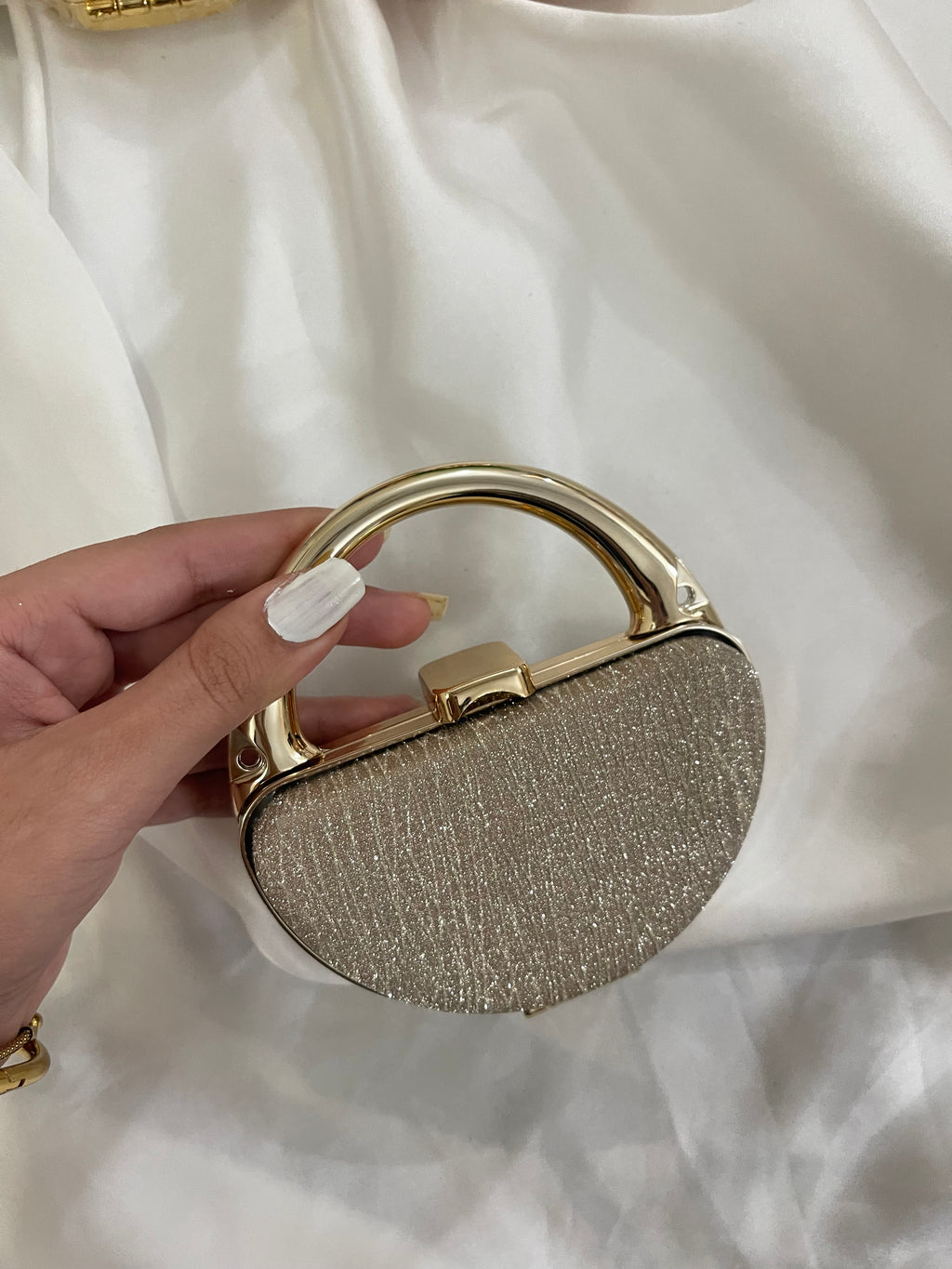 Golden Ū shaped mini